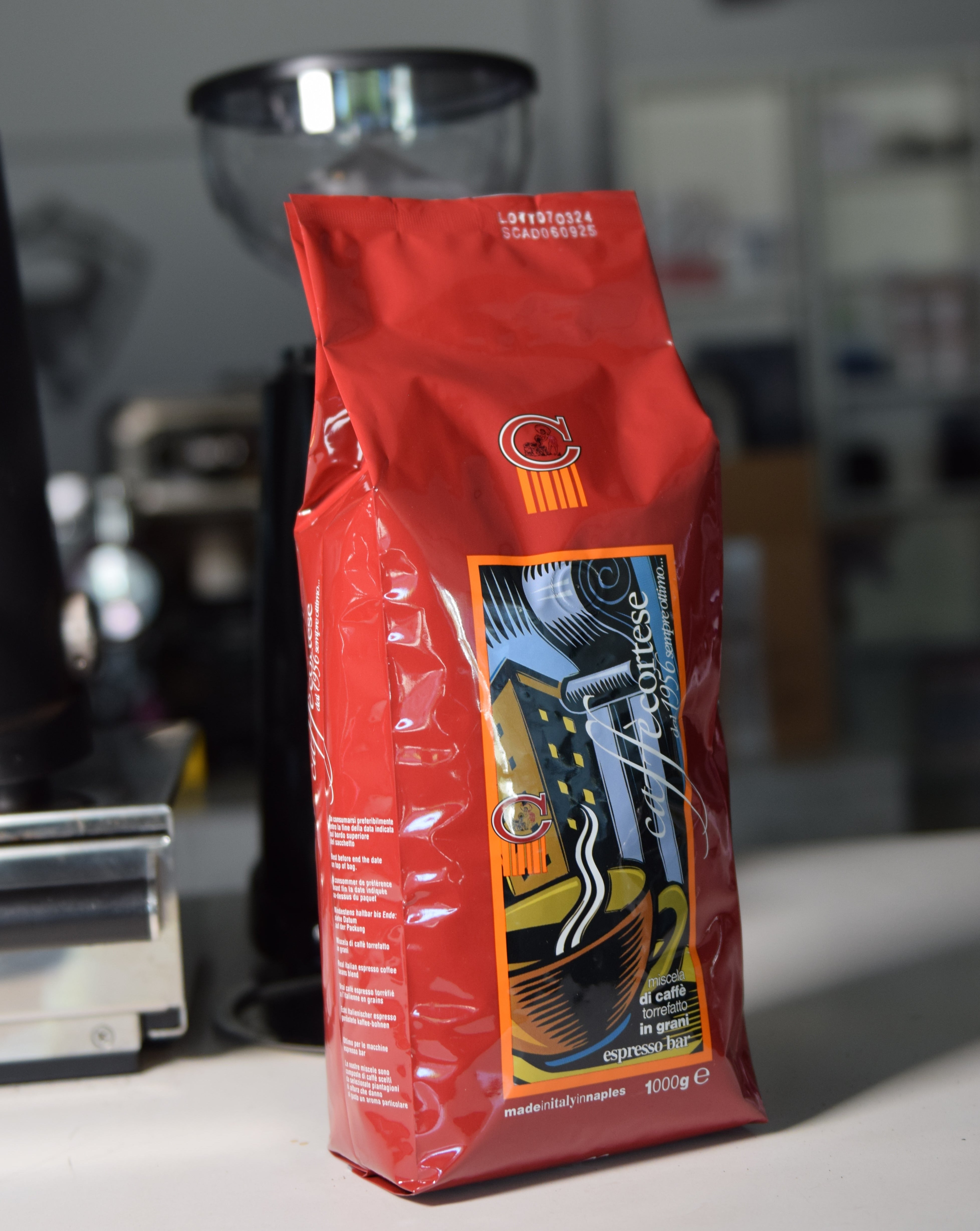 Caffe Cortese - Coffee 1Kg (Red bag)